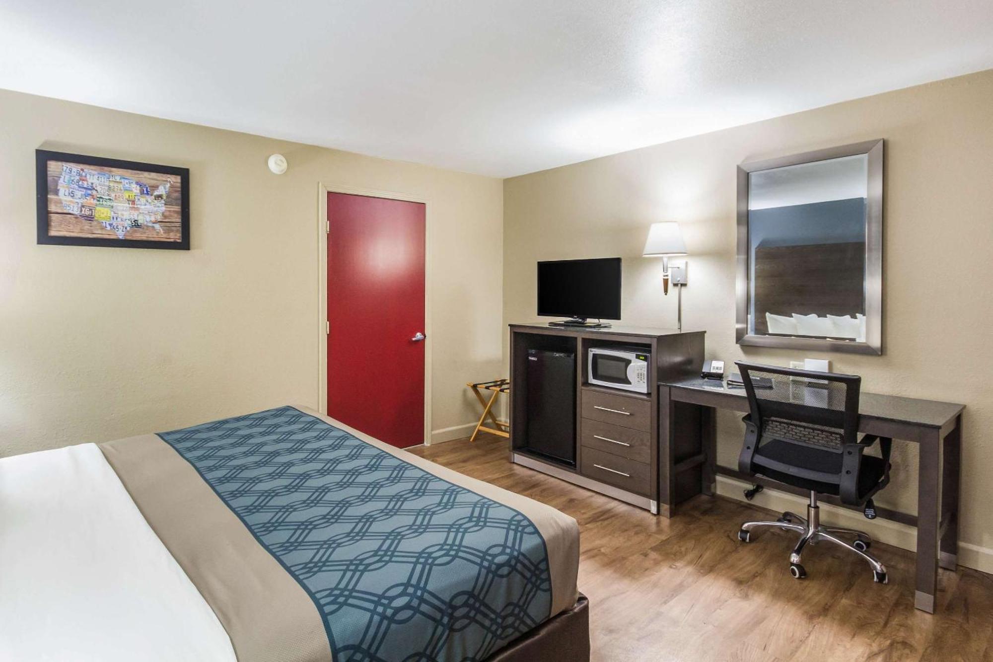 Econo Lodge Inn & Suites I-35 At Shawnee Mission Όβερλαντ Παρκ Εξωτερικό φωτογραφία