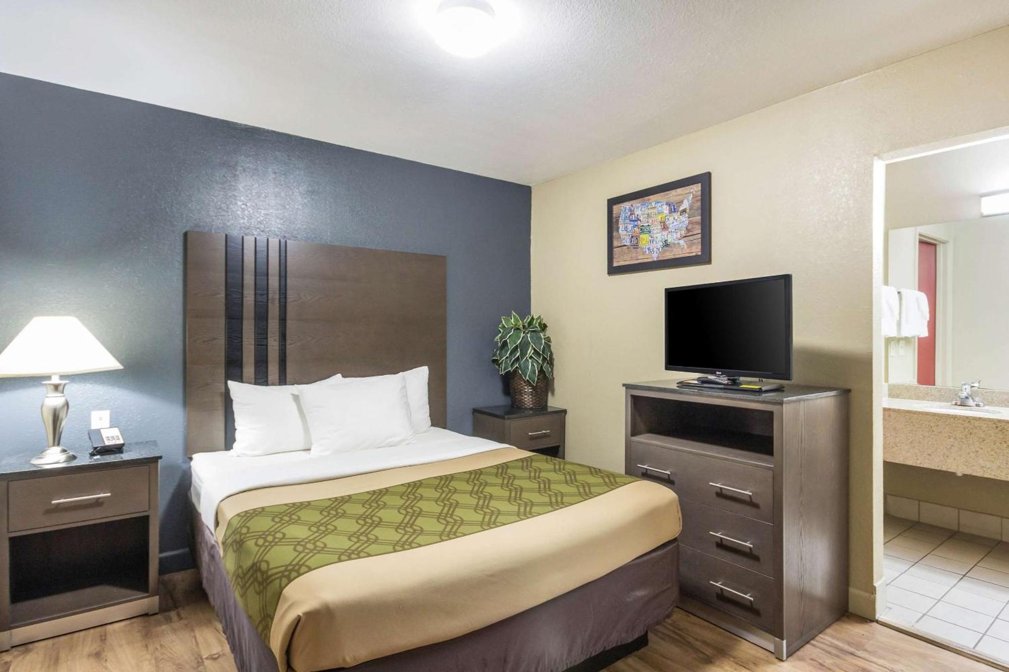Econo Lodge Inn & Suites I-35 At Shawnee Mission Όβερλαντ Παρκ Εξωτερικό φωτογραφία