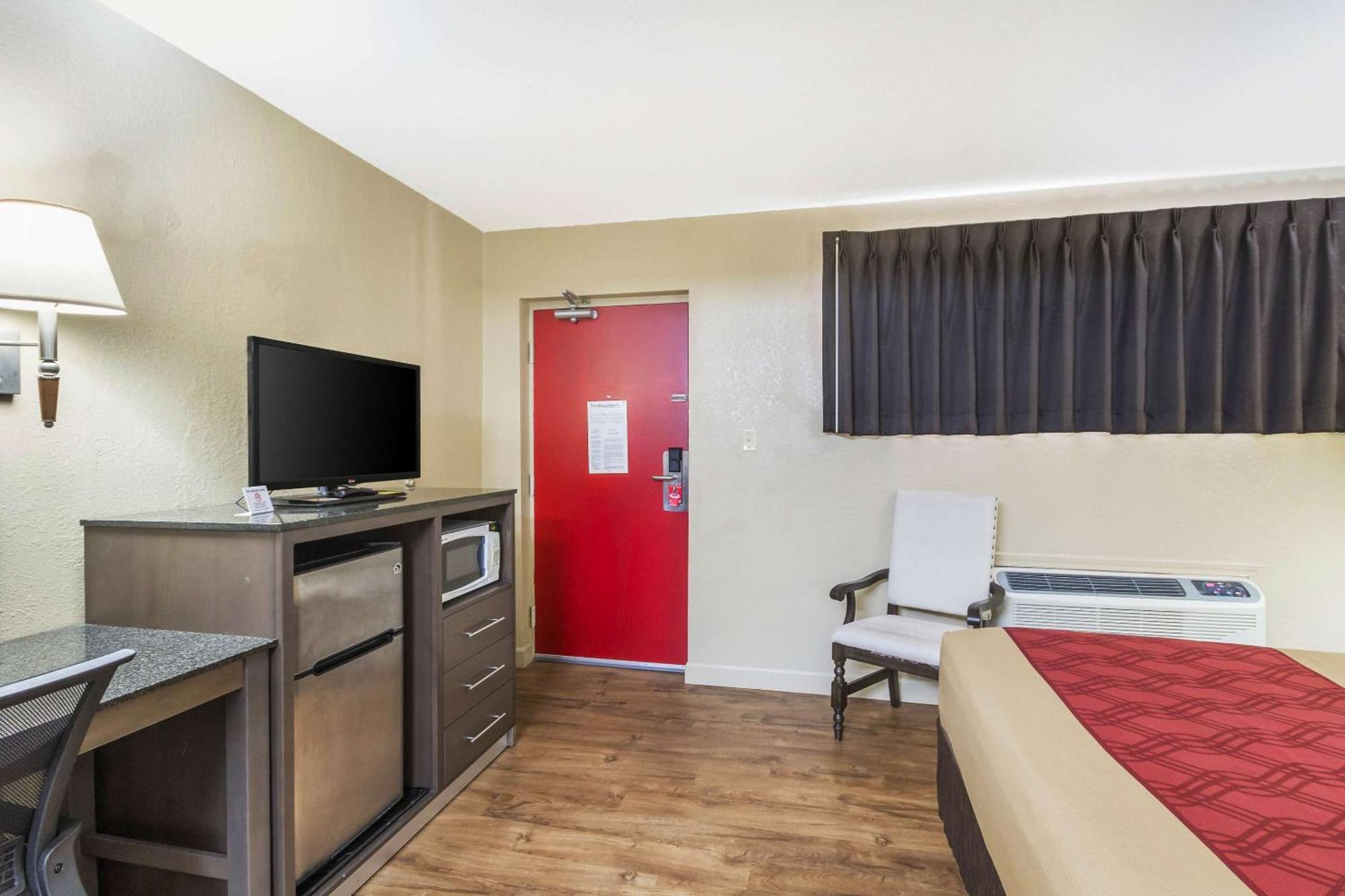 Econo Lodge Inn & Suites I-35 At Shawnee Mission Όβερλαντ Παρκ Εξωτερικό φωτογραφία